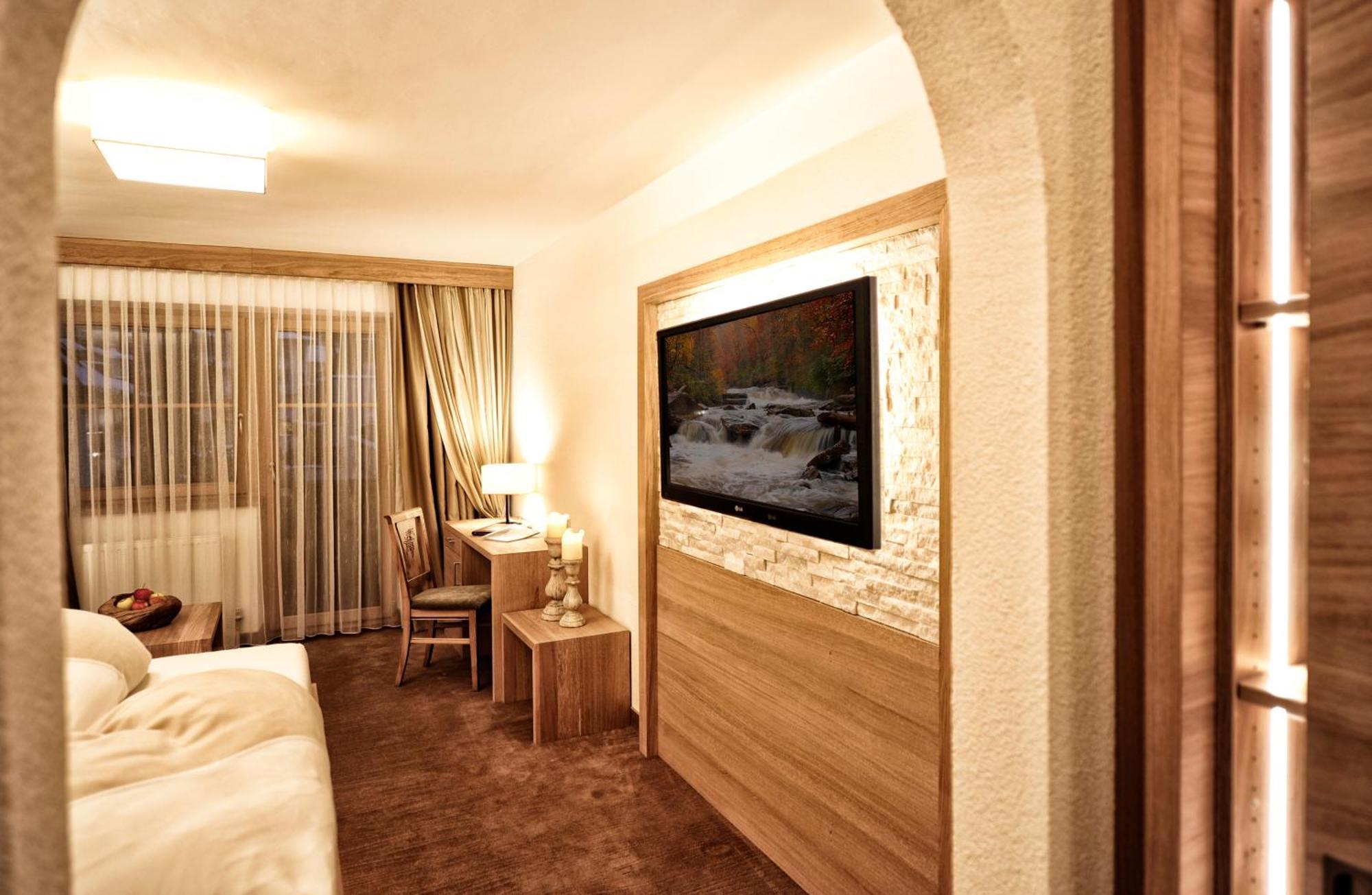 Salnerhof Superior Lifestyle Resort Ischgl Bilik gambar
